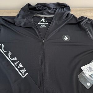 VOLCOM RALLY HOODED LS SWIM HOODY SIZE XL NWT BLACK